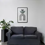 Urban Habitat Capsule Beds 尼科西亚