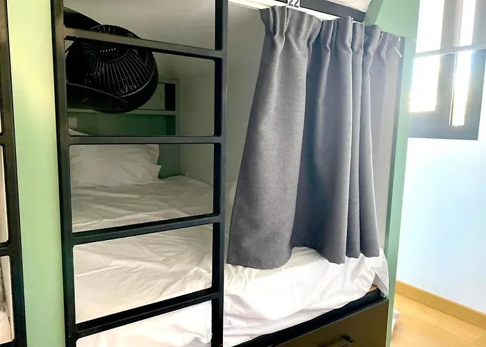 Auberge de jeunesse Urban Habitat Capsule Beds Nicosie