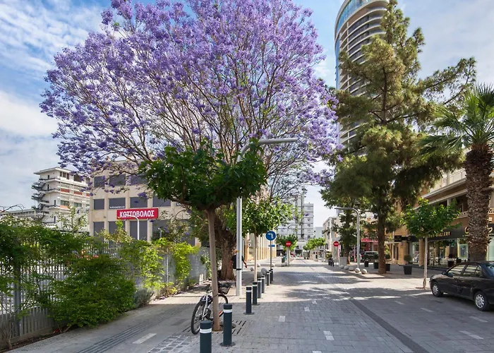 Urban Habitat Capsule Beds Nicosie